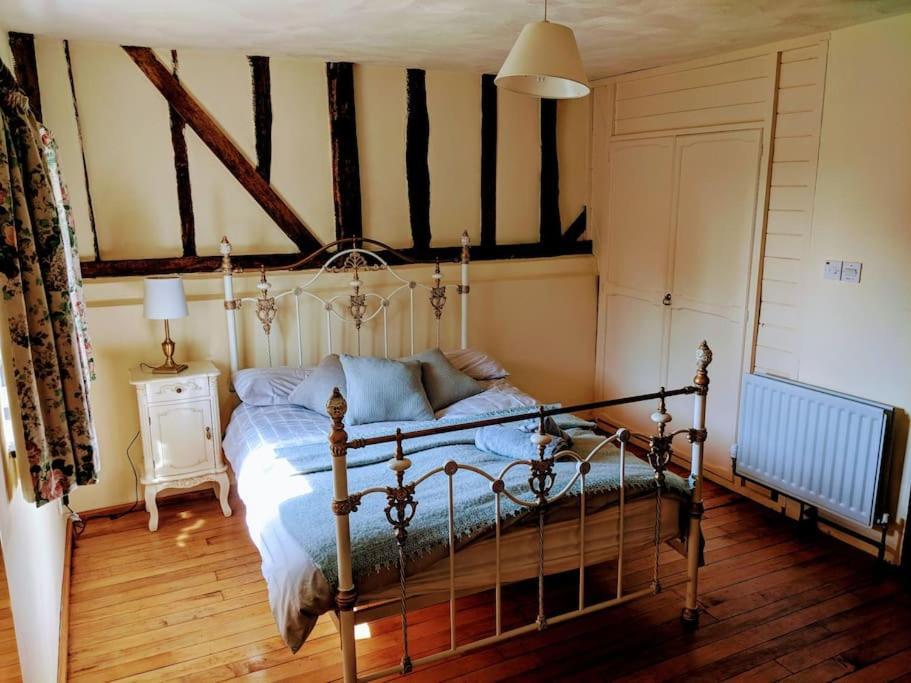 Stunning Barn Conversion Ideal For Large Families Bildeston Buitenkant foto